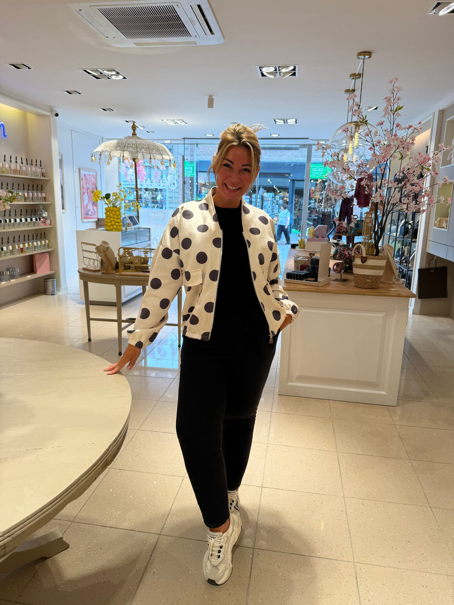 Jasja polkadot