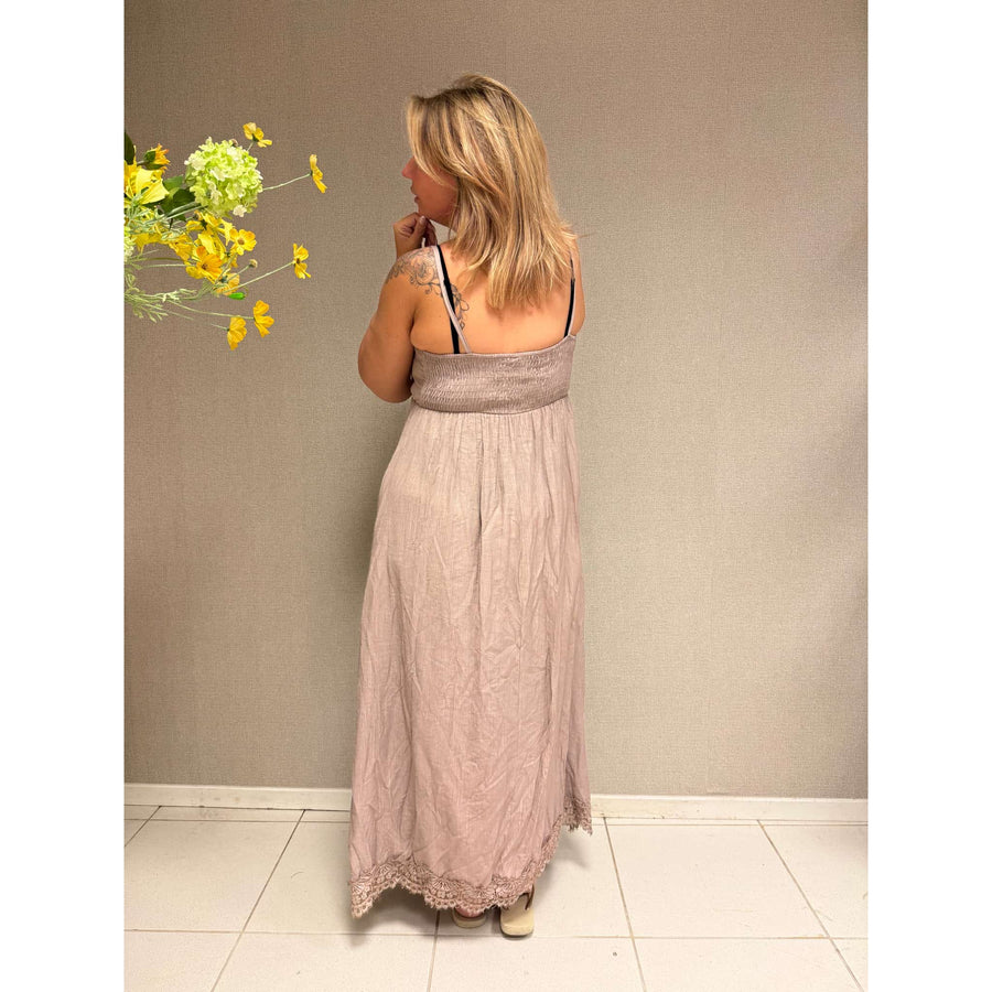 Jurk Cici Taupe elegante damesjurk in taupe kleur