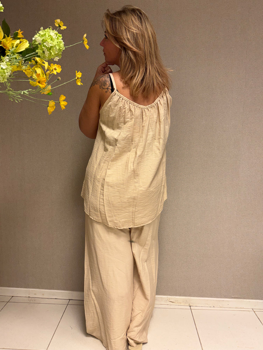 Pak Schelp Camel