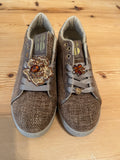 Sneaker taupe strass bloem