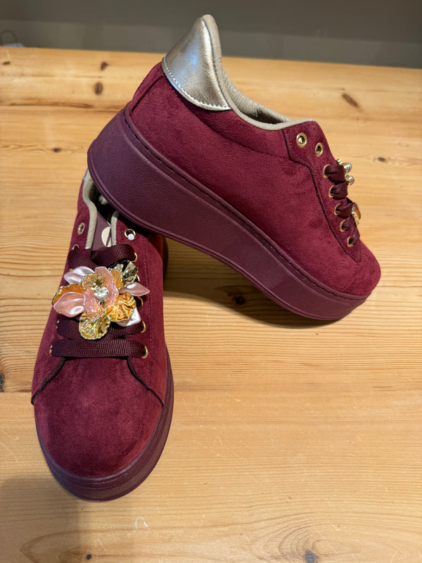 Sneakers Bordeaux strass bloem